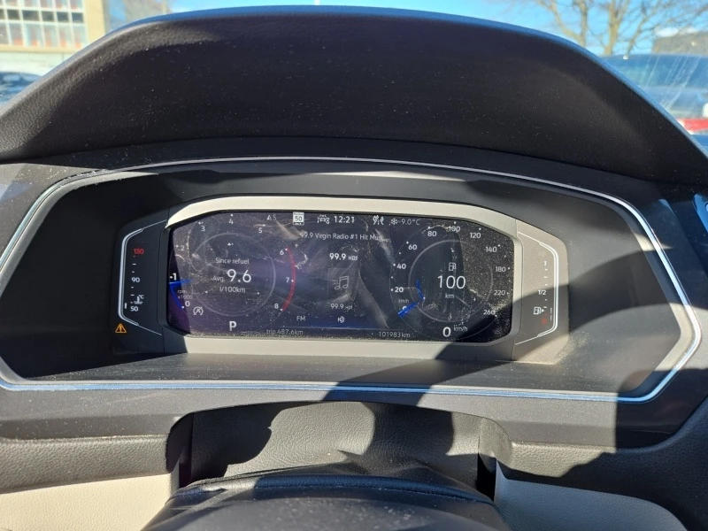 VW Tiguan * HIGHLINE R LINE * CARFAX * БЕЗ ПЪРВОНАЧАЛНА ВНОС, снимка 12 - Автомобили и джипове - 53261368