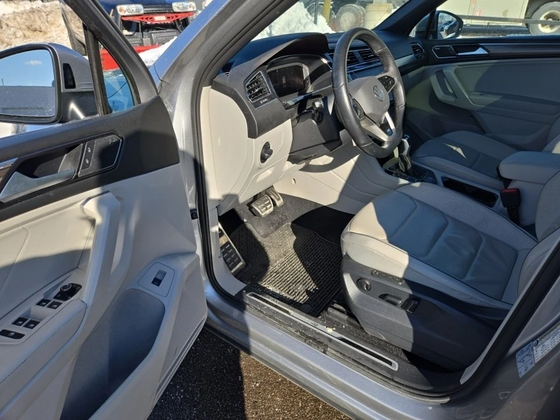 VW Tiguan * HIGHLINE R LINE * CARFAX * БЕЗ ПЪРВОНАЧАЛНА ВНОС - изображение 10