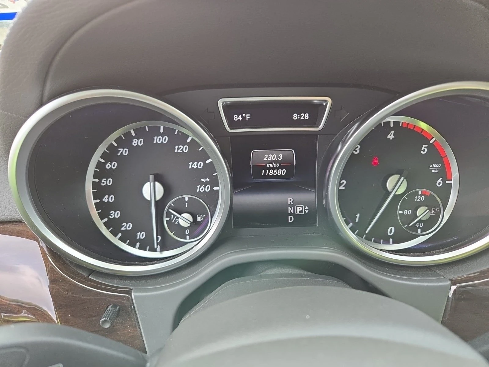 Mercedes-Benz GL 350 BluTEC 4MATIC (AMG-Pack) Въздух* Подгрев* 7-Места* - изображение 9