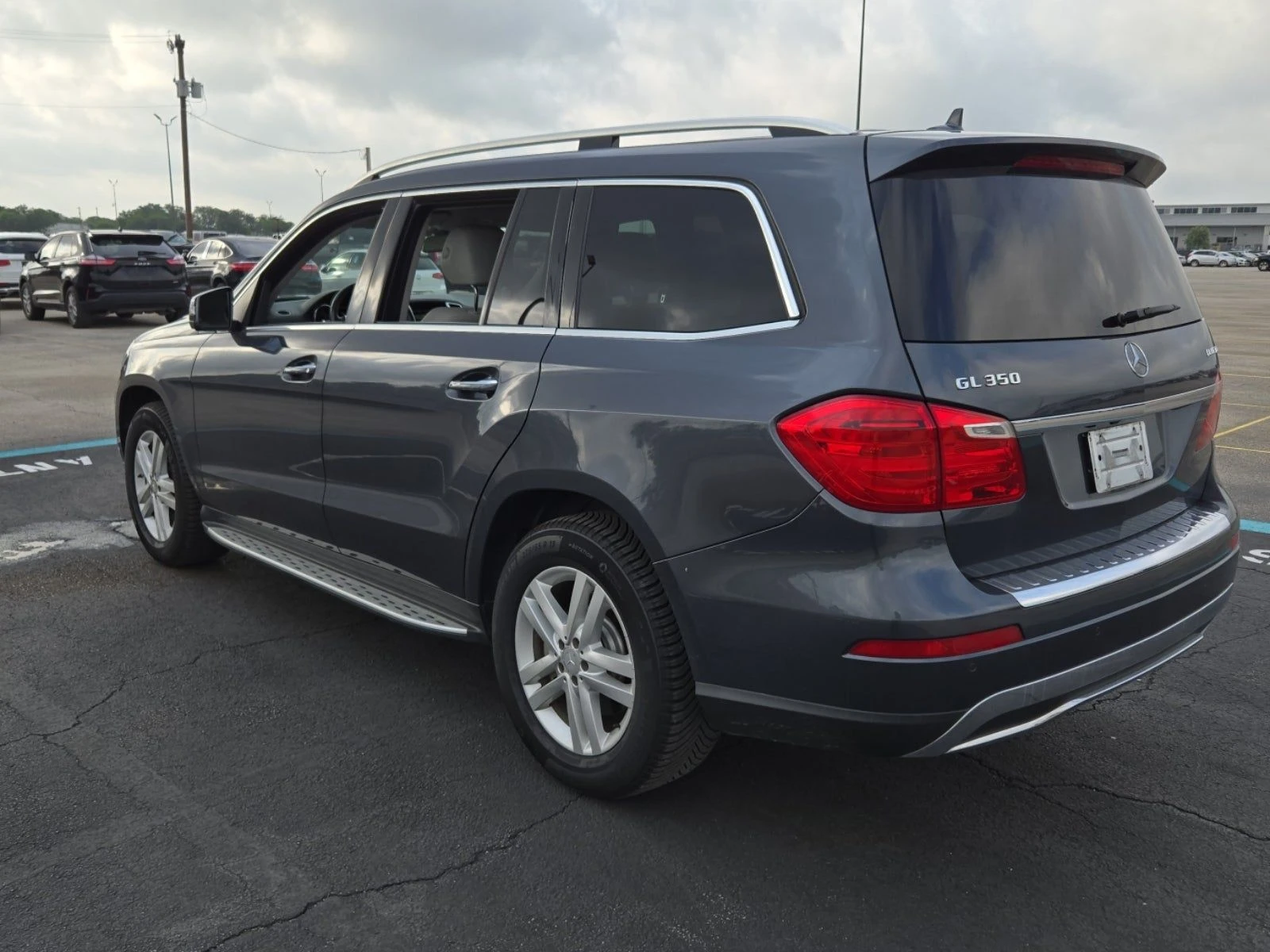 Mercedes-Benz GL 350 BluTEC 4MATIC (AMG-Pack) Въздух* Подгрев* 7-Места* - изображение 6
