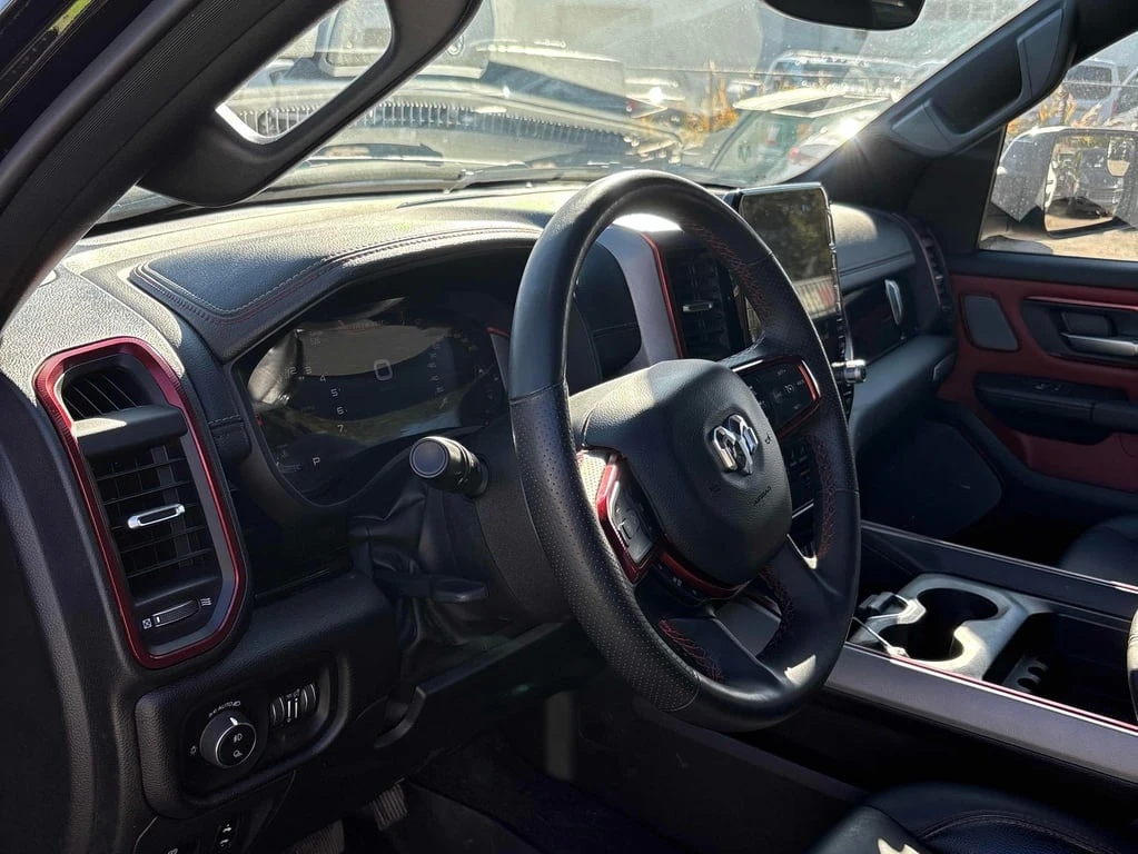 Dodge RAM 1500 * Rebel / DISTRONIC / 360 / CARFAX | Mobile.bg � ����������� 17