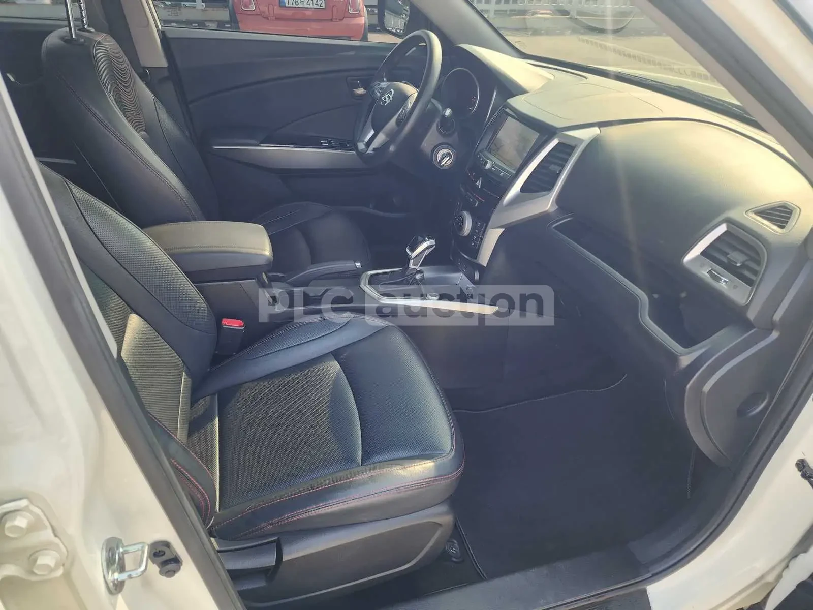 SsangYong Tivoli | Mobile.bg � ����������� 8