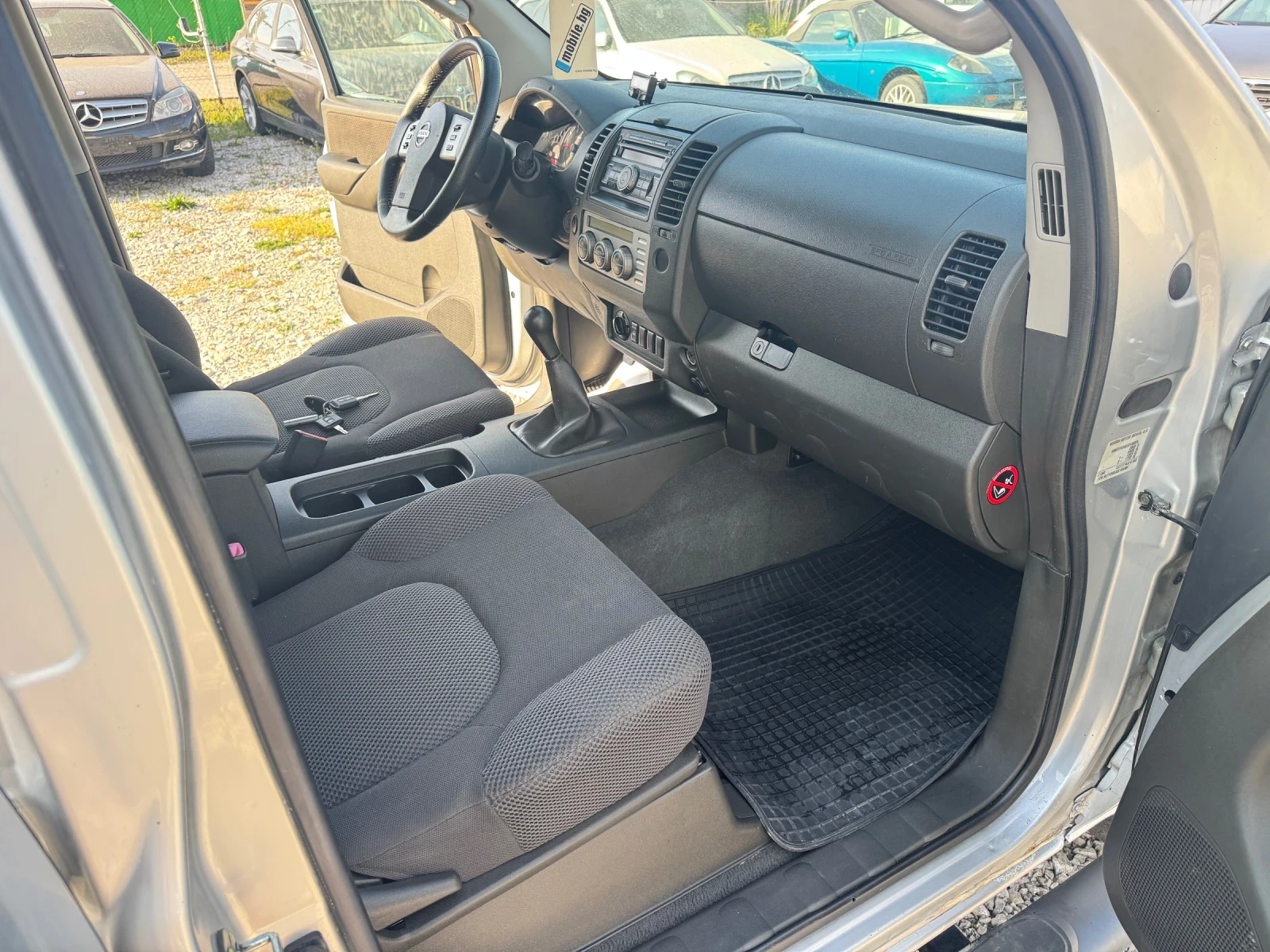 Nissan Navara 2.5D 6��.������ ������� ������ | Mobile.bg � ����������� 12