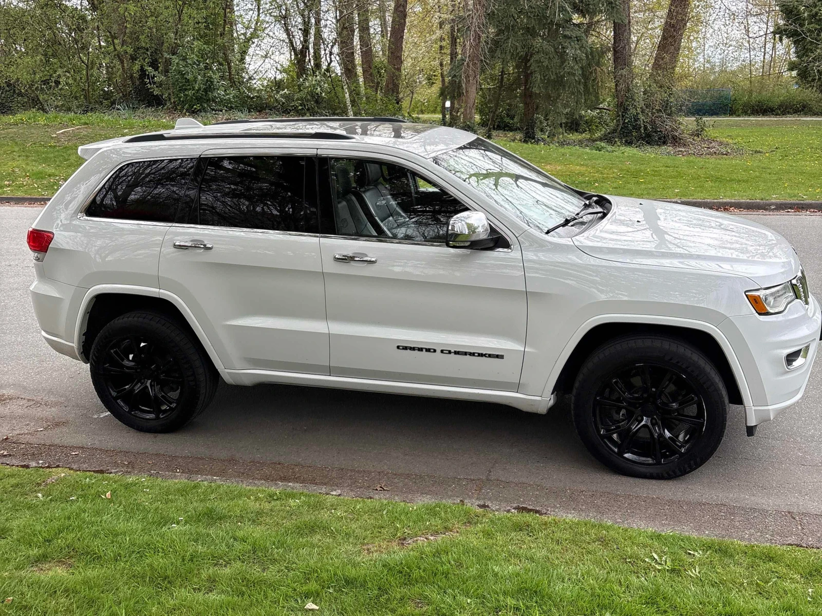 Jeep Grand cherokee Overland* 5.7* AWD* CARFAX* ��� ���������*  | Mobile.bg � ����������� 7