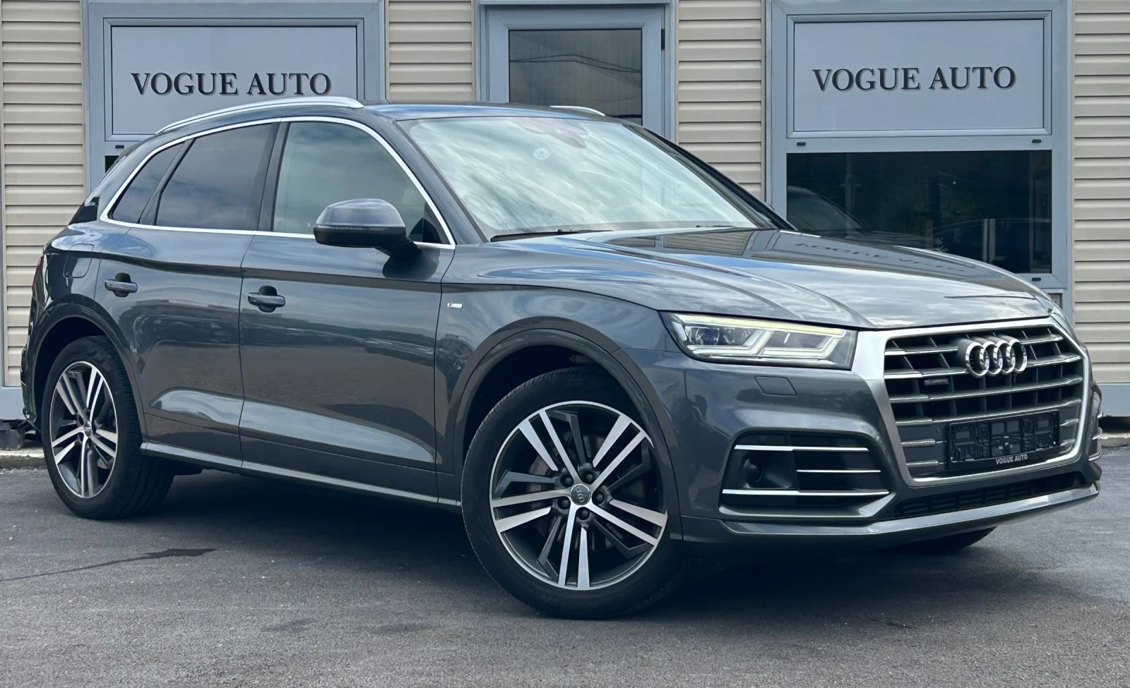 Audi Q5 3.0TDI* QUATTRO* S-LINE* ACC* VIRTUAL* BLIND, снимка 3 - Автомобили и джипове - 55135197