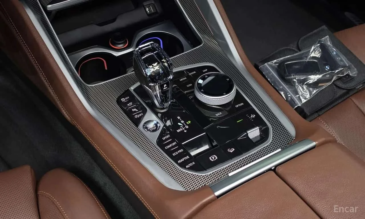 BMW X6 * xDrive40i M Sport * ГЛАВНО ПРЕДСТАВИТЕЛСТВО, снимка 9 - Автомобили и джипове - 56210822