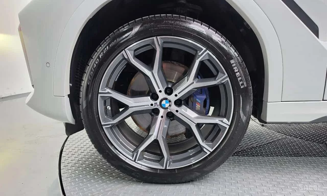 BMW X6 * xDrive40i M Sport * ГЛАВНО ПРЕДСТАВИТЕЛСТВО, снимка 5 - Автомобили и джипове - 56210822