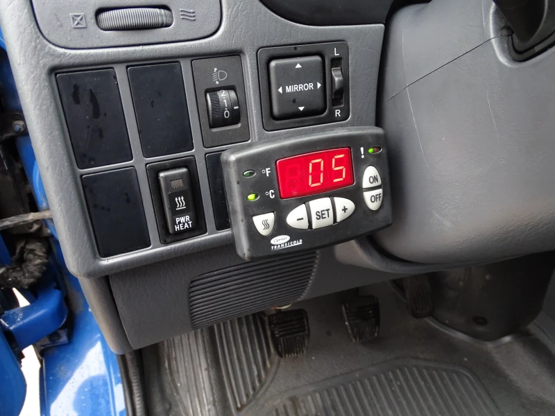 Iveco Daily TOYOTA HIACE  * * * ХЛАДИЛЕН* * * 4х4, снимка 15 - Бусове и автобуси - 52017224