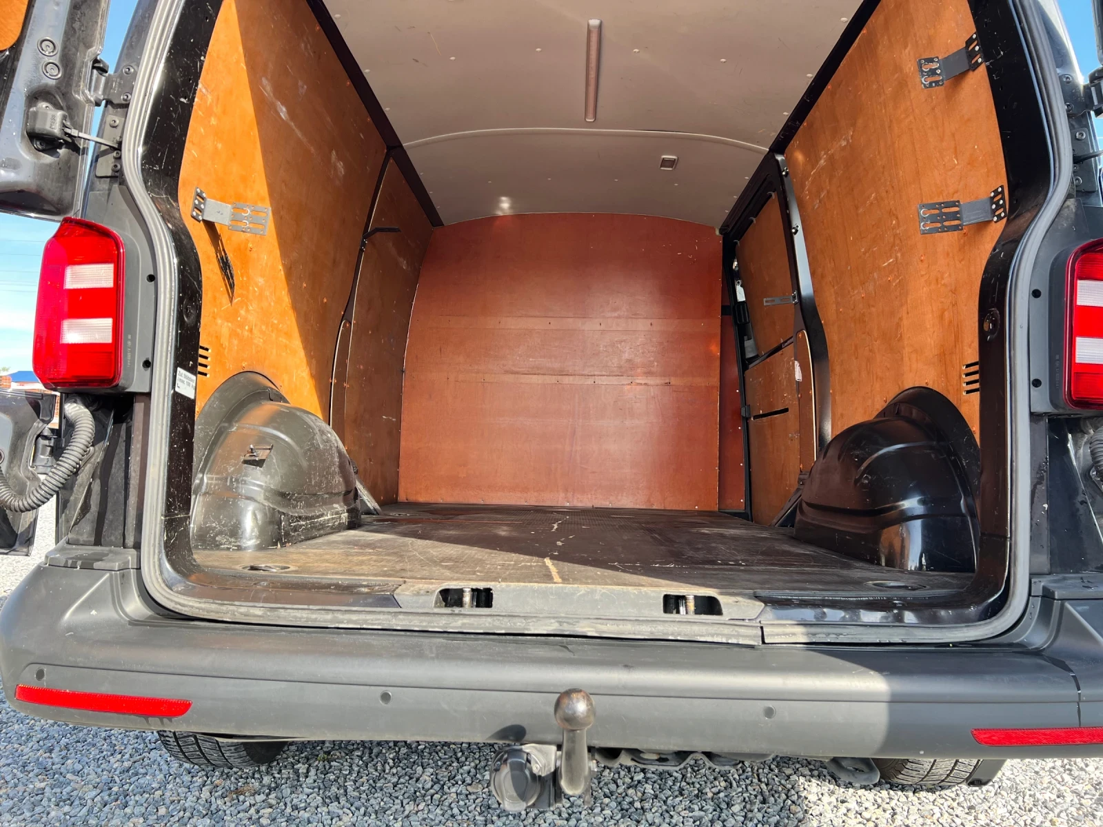 VW Transporter T6, снимка 14 - Бусове и автобуси - 54840058