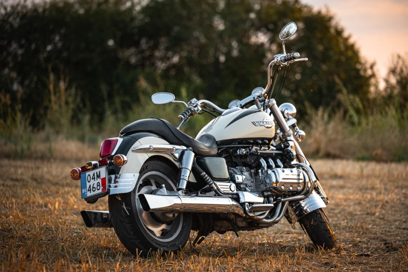 Honda Valkyrie, снимка 15 - Мотоциклети и мототехника - 46520692