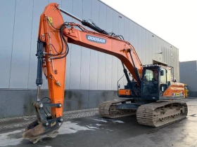 Багер DOOSAN DX 300 LC-7, снимка 4