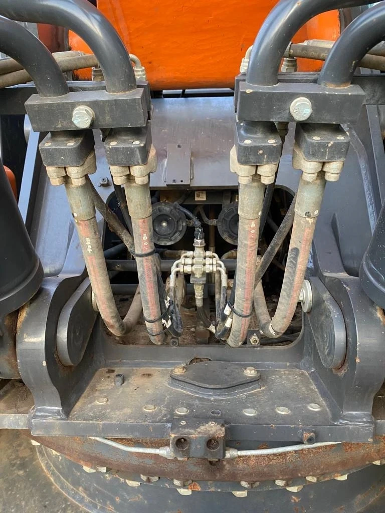 Багер DOOSAN DX 300 LC-7 - изображение 10