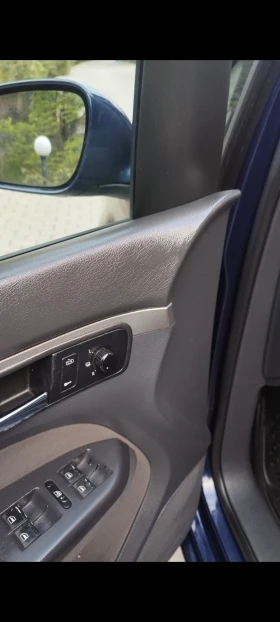 VW Touran VW Touran 7 местен 2.0 TD? V8 перфектно състояние , снимка 7