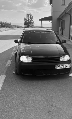 VW Golf Сменени фарове, броня и джанти за по добър вит , снимка 6