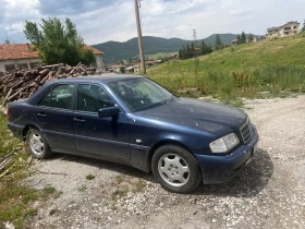 Mercedes-Benz C 220, снимка 2