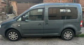 VW Caddy 1.6i Gas 7-Места , снимка 2