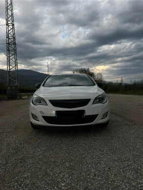 Обява за продажба на Opel Astra J ~9 800 лв. - изображение 1