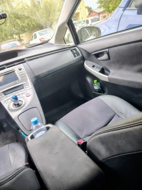 Toyota Prius | Mobile.bg    6