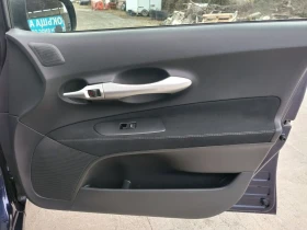 Toyota Auris 1.6i Germany 2011 132hp.Euro 5 Full Service, снимка 11