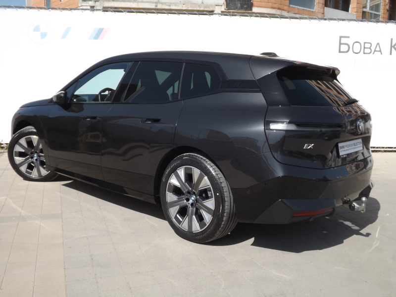BMW iX 40 xDrive, снимка 7 - Автомобили и джипове - 45877022
