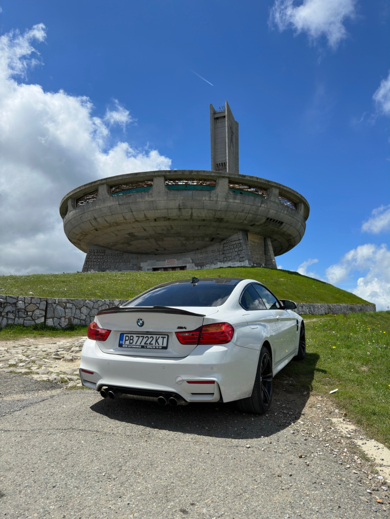 BMW M4 70k km, снимка 4 - Автомобили и джипове - 45931243