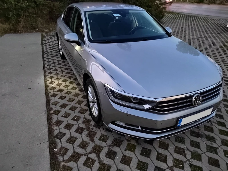 VW Passat 1.8 TSI, снимка 9 - Автомобили и джипове - 47596507