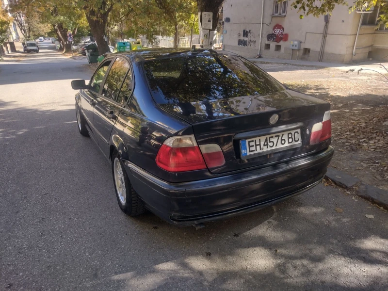 BMW 320, снимка 4 - Автомобили и джипове - 47734017