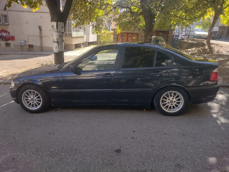 BMW 320, снимка 3 - Автомобили и джипове - 47734017