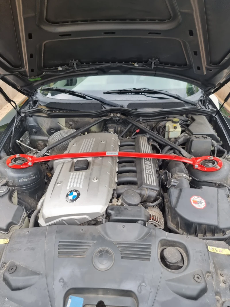 BMW Z4 E85 2.5si, снимка 11 - Автомобили и джипове - 48075111