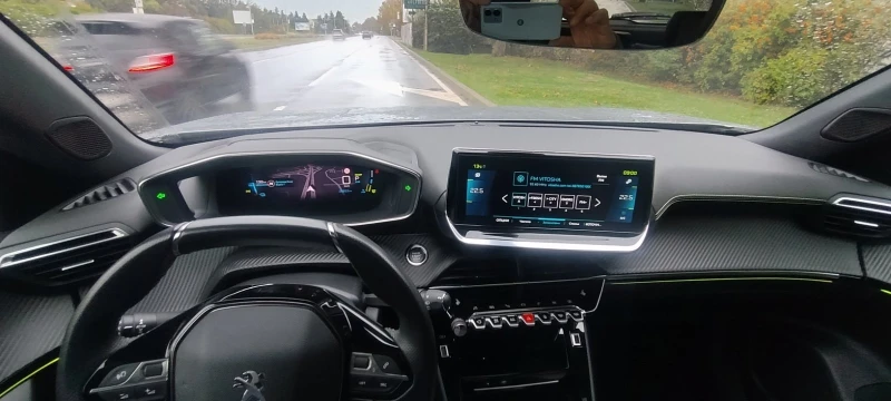 Peugeot 2008 e-GT Line Pack, снимка 8 - Автомобили и джипове - 51861820