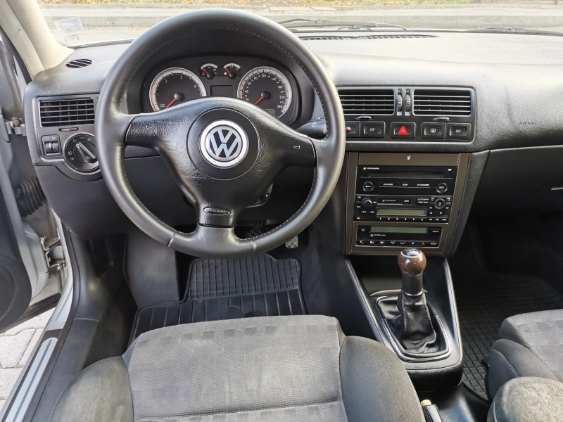 VW Bora, снимка 14 - Автомобили и джипове - 48158444