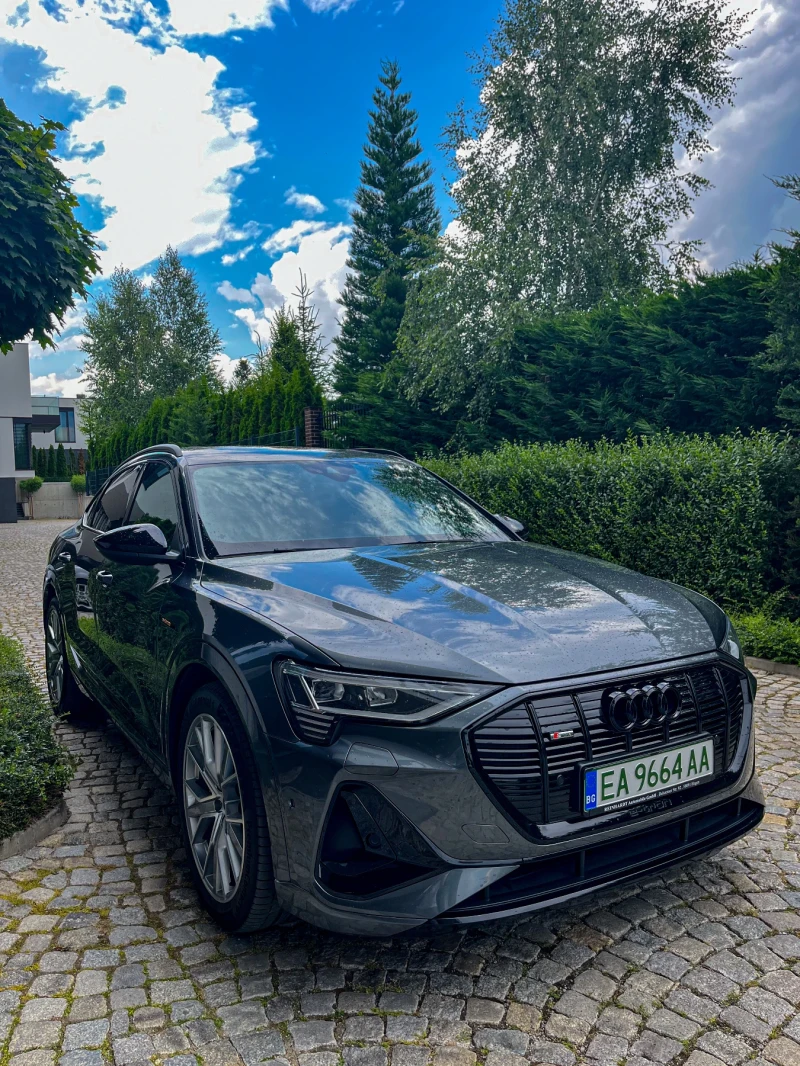 Audi E-Tron Sportback S Line, снимка 1 - Автомобили и джипове - 48168419