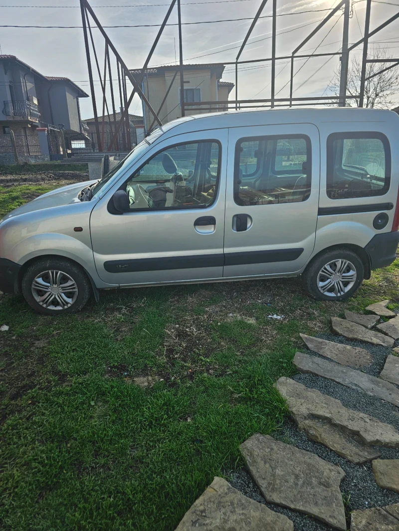 Renault Kangoo, снимка 11 - Автомобили и джипове - 48584973