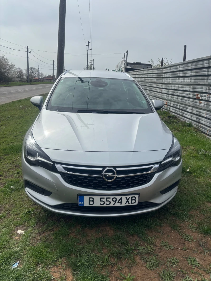Opel Astra 1.6 Cdti, снимка 2 - Автомобили и джипове - 52589926