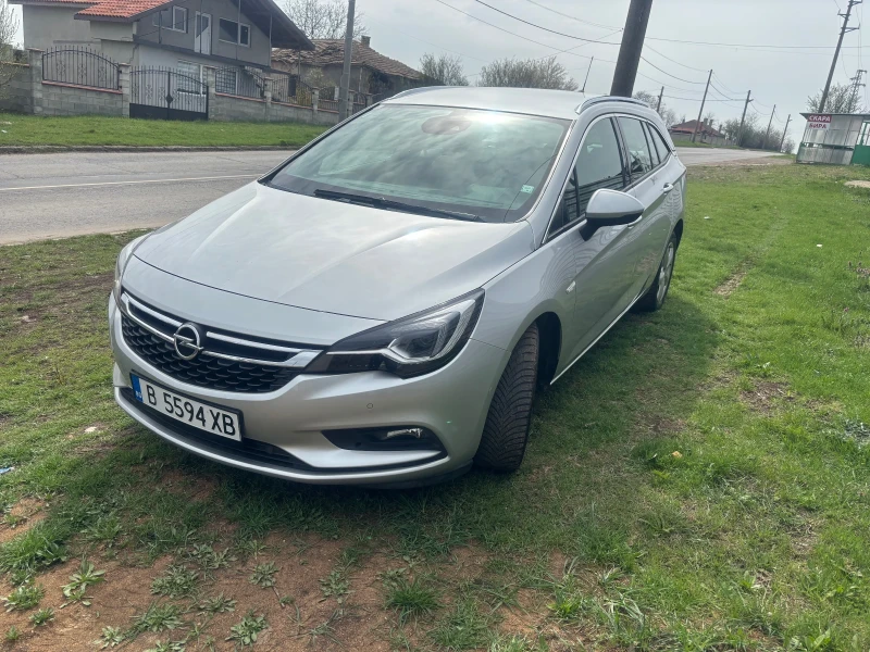 Opel Astra 1.6 Cdti, снимка 3 - Автомобили и джипове - 52589926
