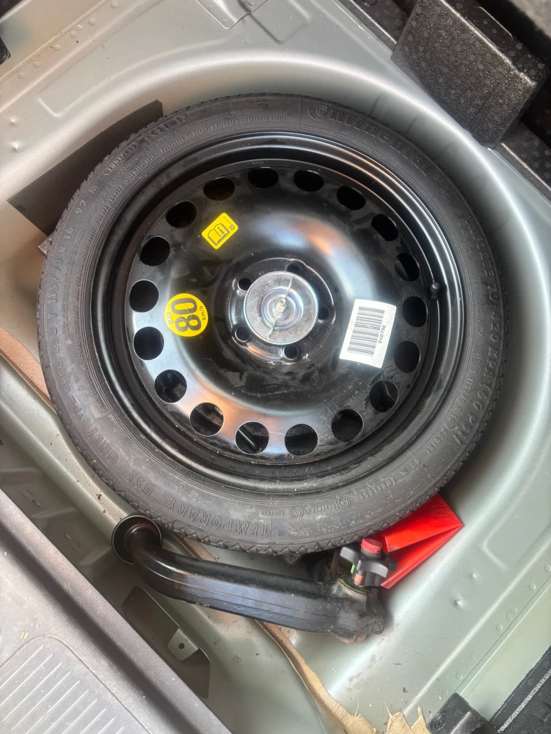 Opel Astra 1.6 Cdti, снимка 16 - Автомобили и джипове - 52589926