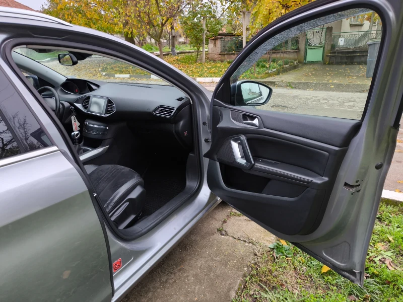 Peugeot 308 Mk II Allure, снимка 6 - Автомобили и джипове - 52365806