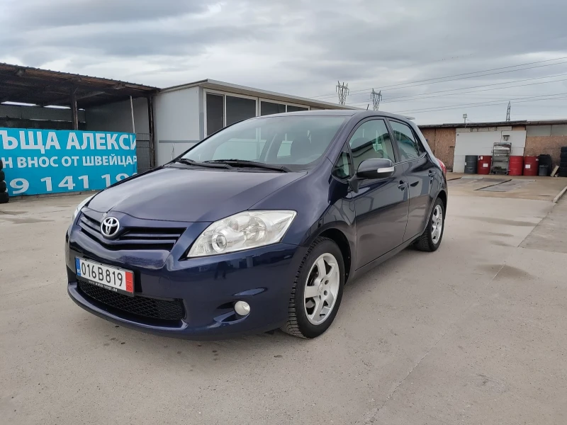 Toyota Auris 1.6i Germany 2011 132hp.Euro 5 Full Service, снимка 3 - Автомобили и джипове - 52475069