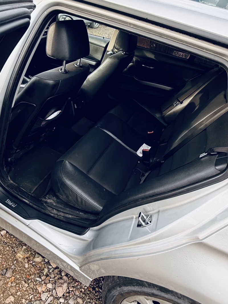 BMW 320, снимка 6 - Автомобили и джипове - 52639692