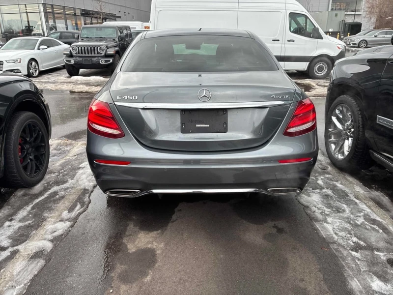 Mercedes-Benz E 450 * CARFAX * БЕЗ ПЪРВОНАЧАЛНА ВНОСКА, снимка 4 - Автомобили и джипове - 52918636