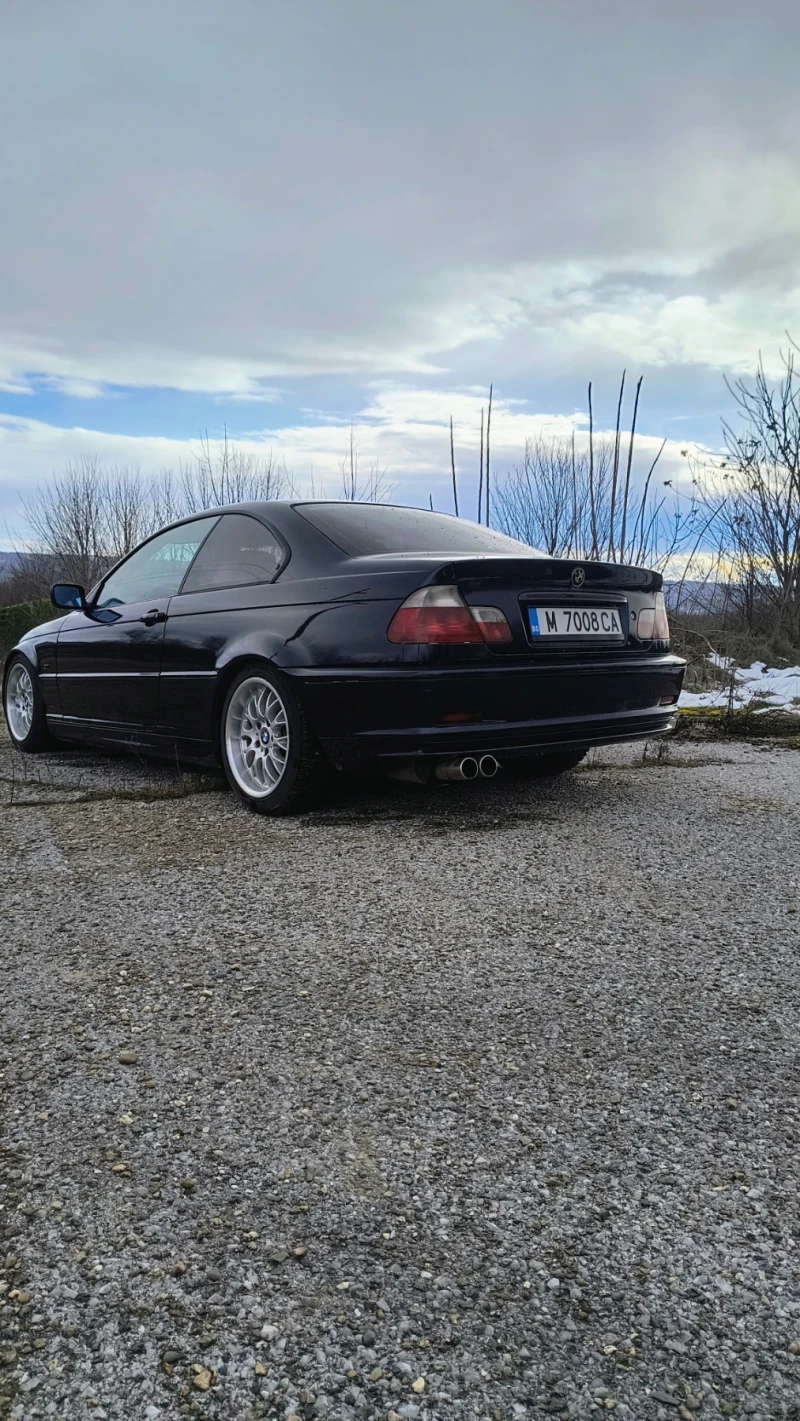 BMW 318 CI 143к.с, снимка 3 - Автомобили и джипове - 52954389