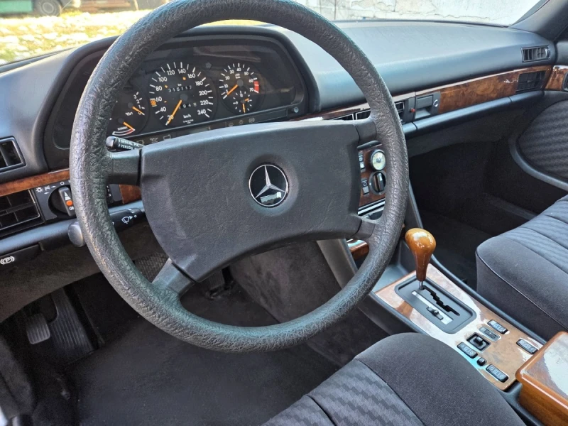 Mercedes-Benz S 300 SE 188hp AUTOMATIC, снимка 8 - Автомобили и джипове - 52980456