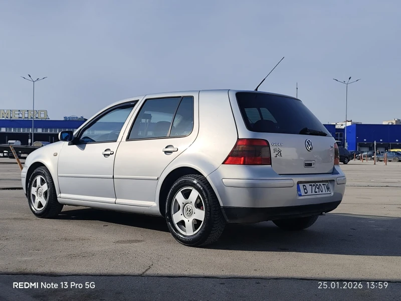 VW Golf, снимка 4 - Автомобили и джипове - 53237416