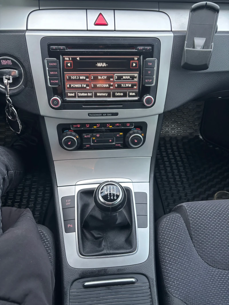 VW Passat 2.0 TDI COMMON RAIL, снимка 5 - Автомобили и джипове - 53447907
