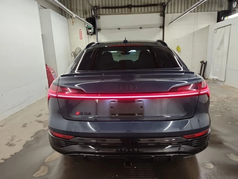 Audi E-Tron * QUATTRO PREMIUM PLUS * FULL EXTRAS , снимка 6 - Автомобили и джипове - 53465425