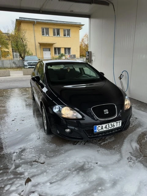 Seat Leon, снимка 1 - Автомобили и джипове - 47821813