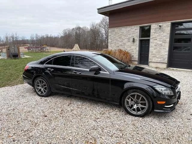 Mercedes-Benz CLS 550 * CARFAX * ДВА КЛЮЧА* ПАНОРАМА*  - изображение 3