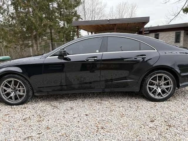 Mercedes-Benz CLS 550 * CARFAX * ДВА КЛЮЧА* ПАНОРАМА*  - изображение 2