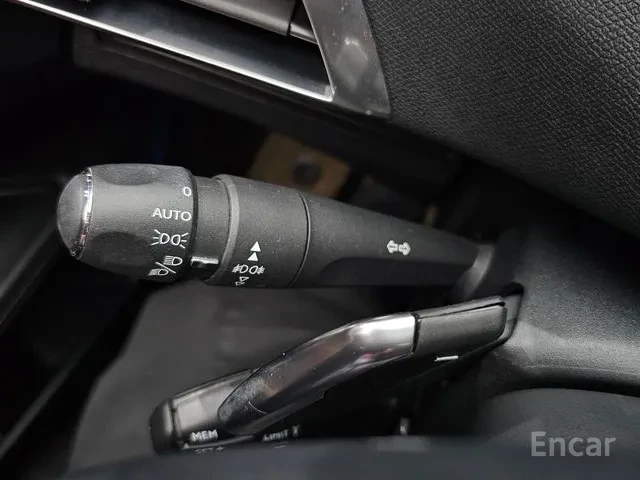 Peugeot 3008 Allure * CARFAX * АвтоКредит* (ЦЕНА ДО БГ), снимка 15 - Автомобили и джипове - 53502142