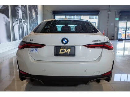 BMW i4 * eDrive35 Gran Coupe* , снимка 4 - Автомобили и джипове - 54552276